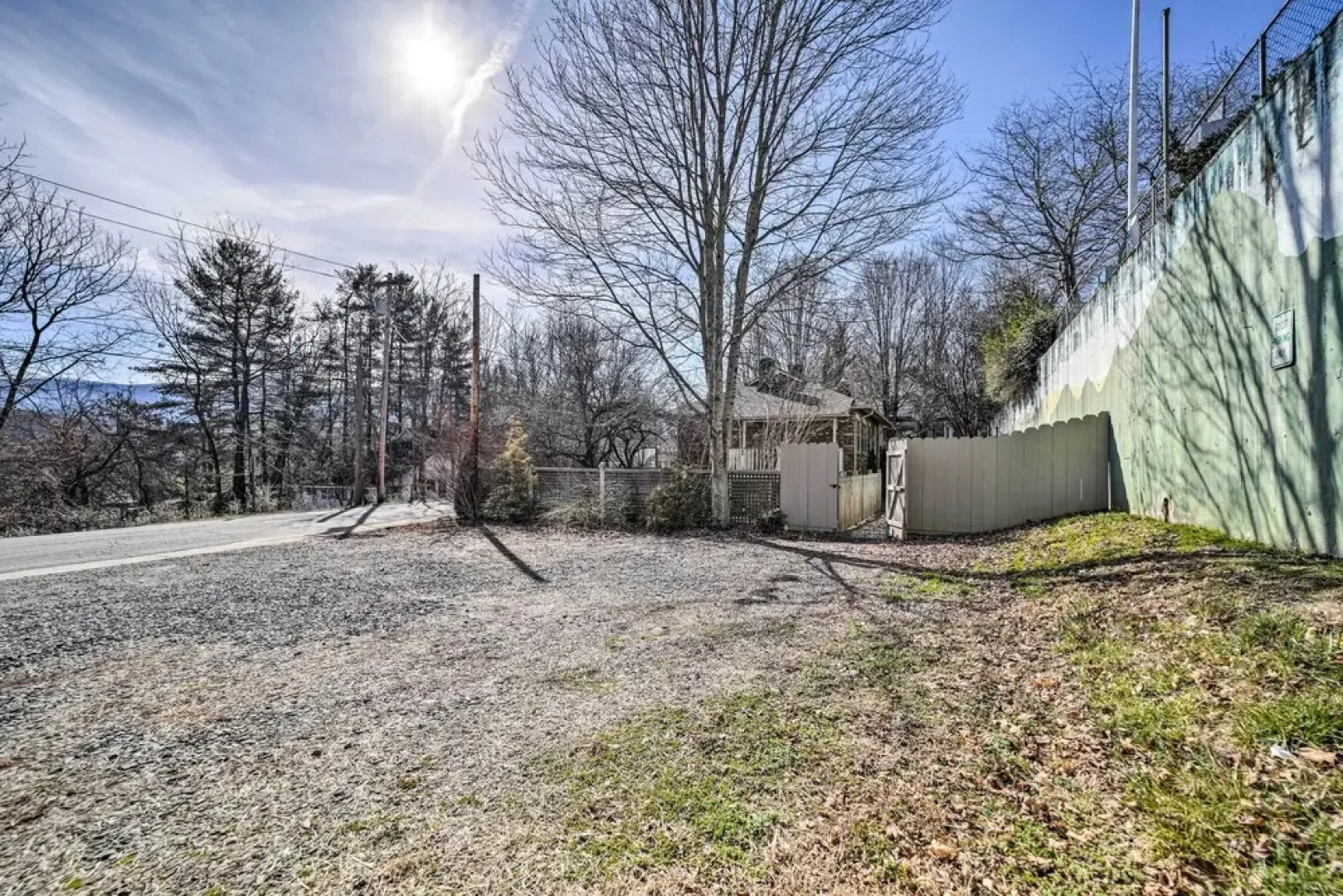 Quaint Home w/ Porch in Downtown Waynesville!