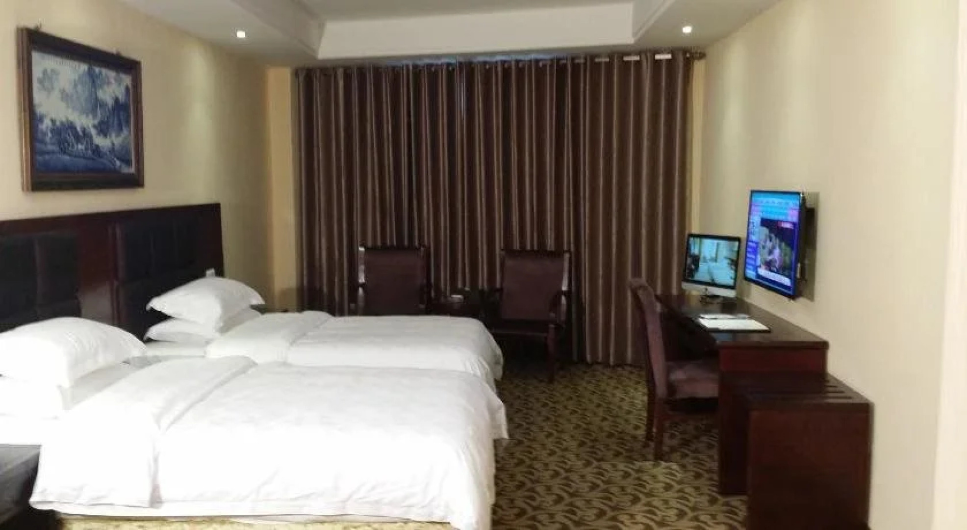 Jingdezhen Jiuzhou International Hotel