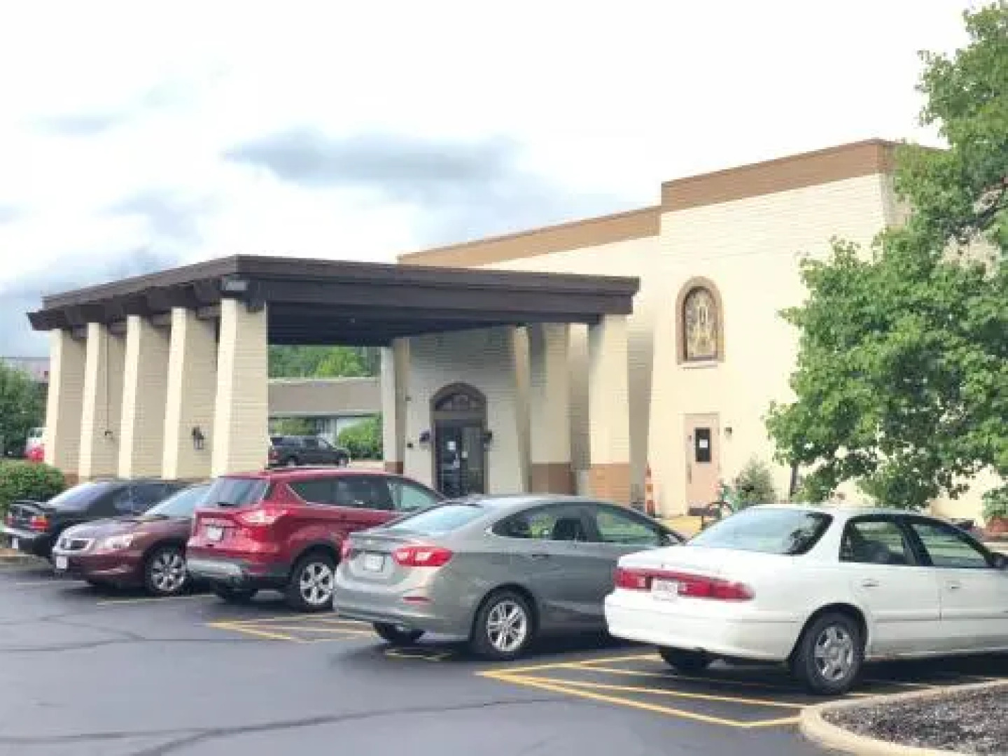 Knights Inn Dayton At Poe Ave