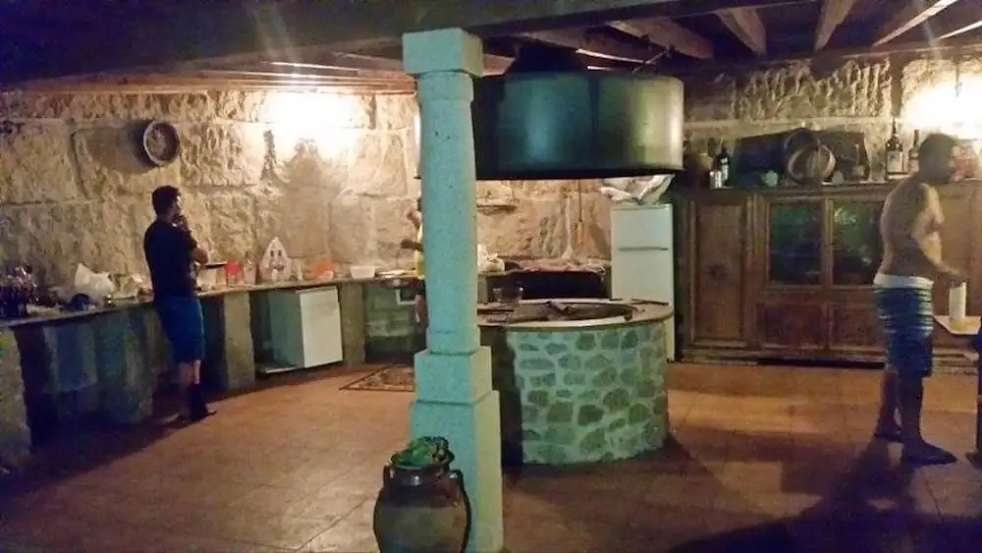 House With 2 Bedrooms in Pedraça, With Wonderful Mountain View, Shared Pool, Enclosed Garden Near the Beach