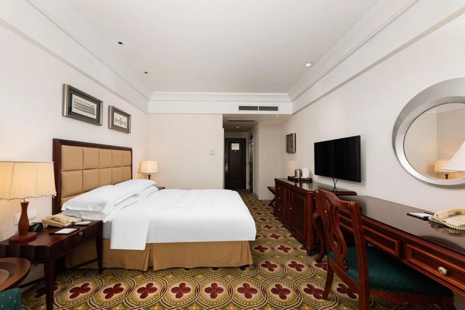 Ramada Plaza Wuhan Optics Valley