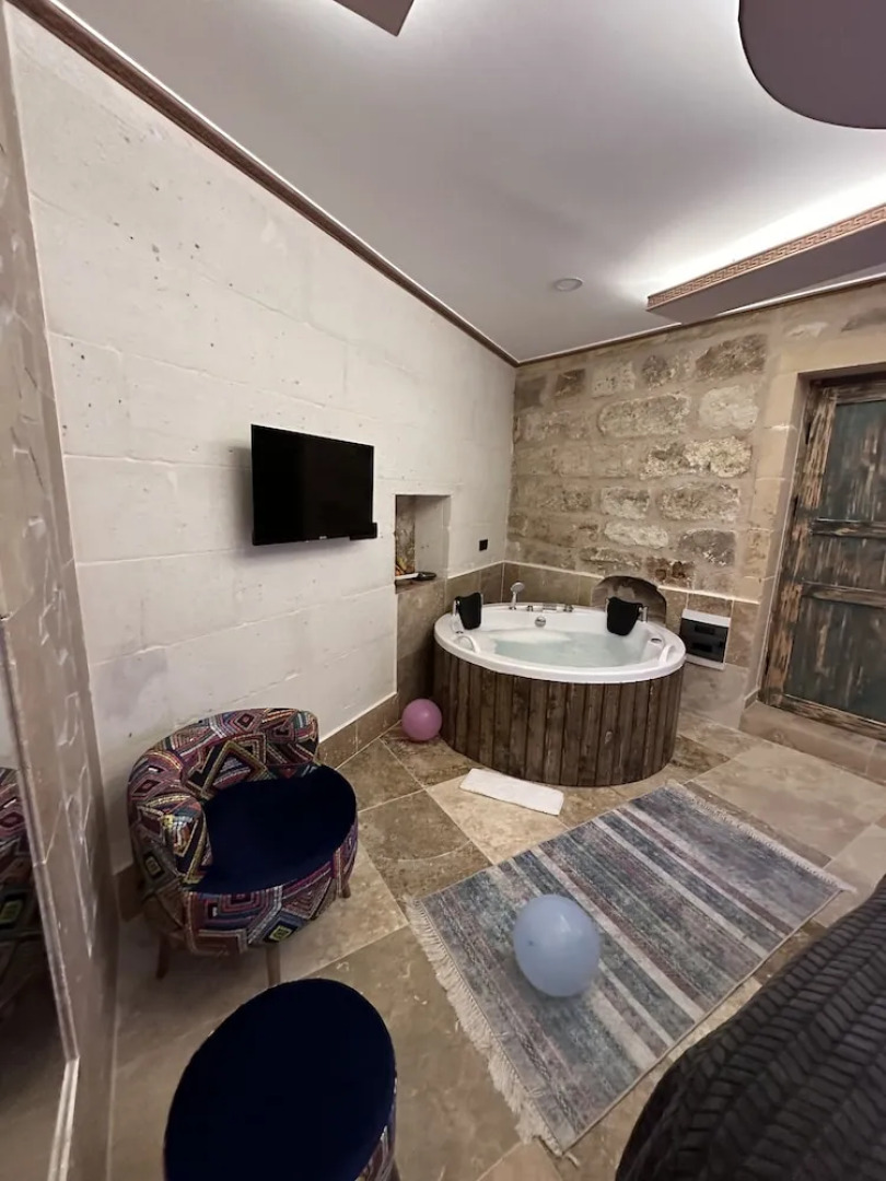 Di̇ri̇li̇ş Banarya Pansi̇yon