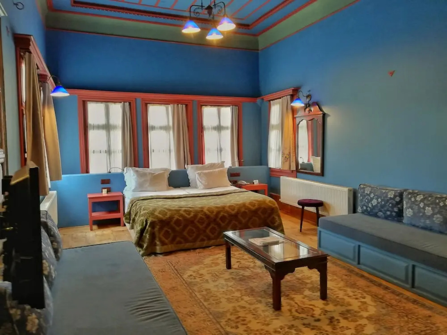 Akıllıoğlu Konağı