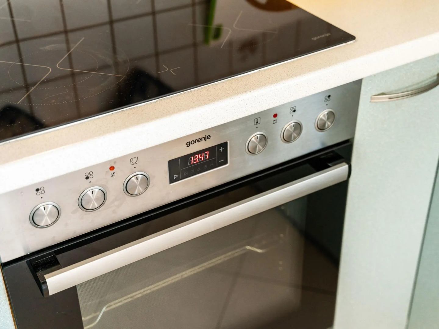 Quiet holiday home with a beautiful terrace and fenced garden