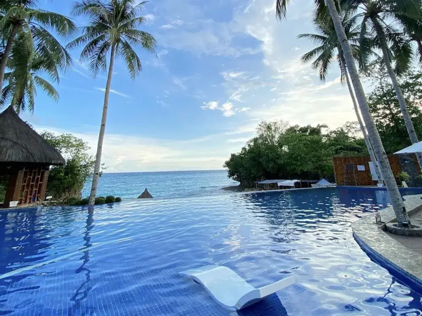 Bugnaw Si-e Beach Resort
