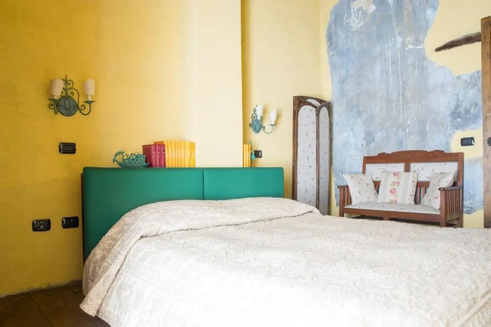 House With 2 Bedrooms in Seui, With Wonderful City View, Balcony and Wifi