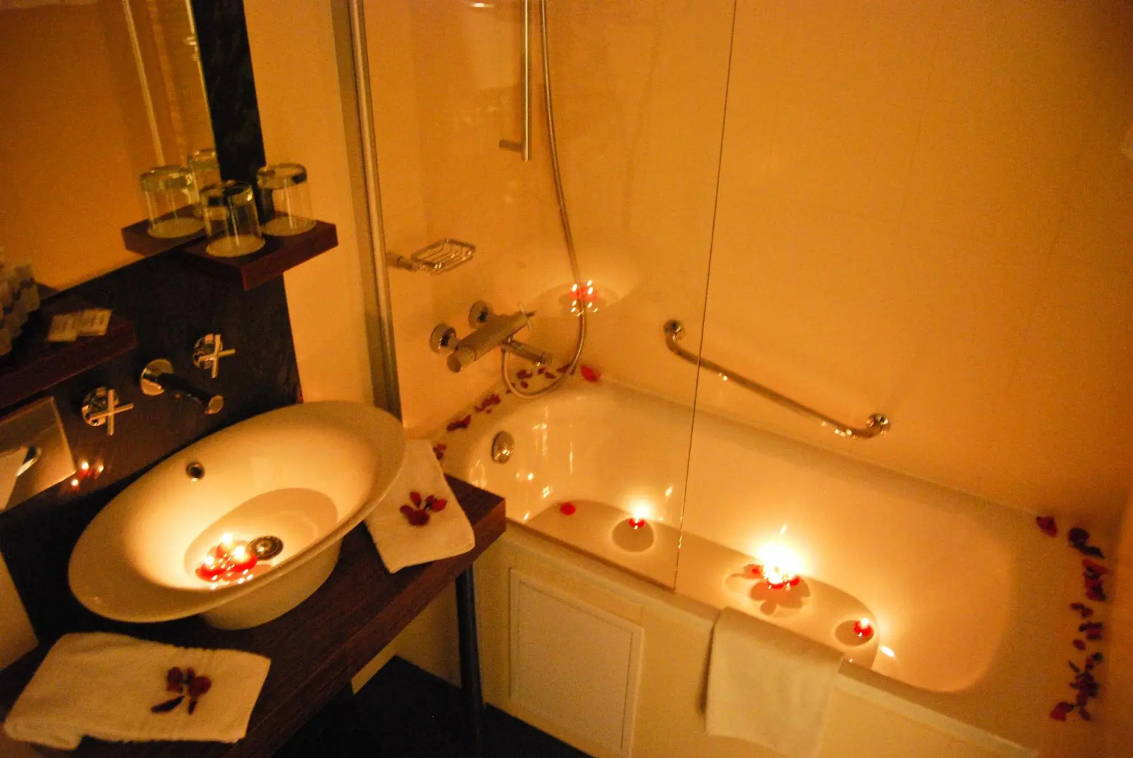 Avalon Hotel & Conferences