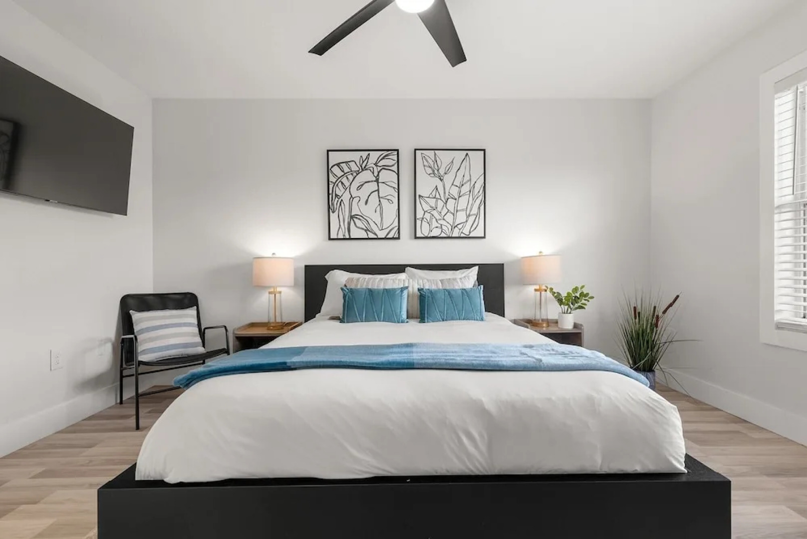 Relaxing 2BR Florida Home Close to Beach