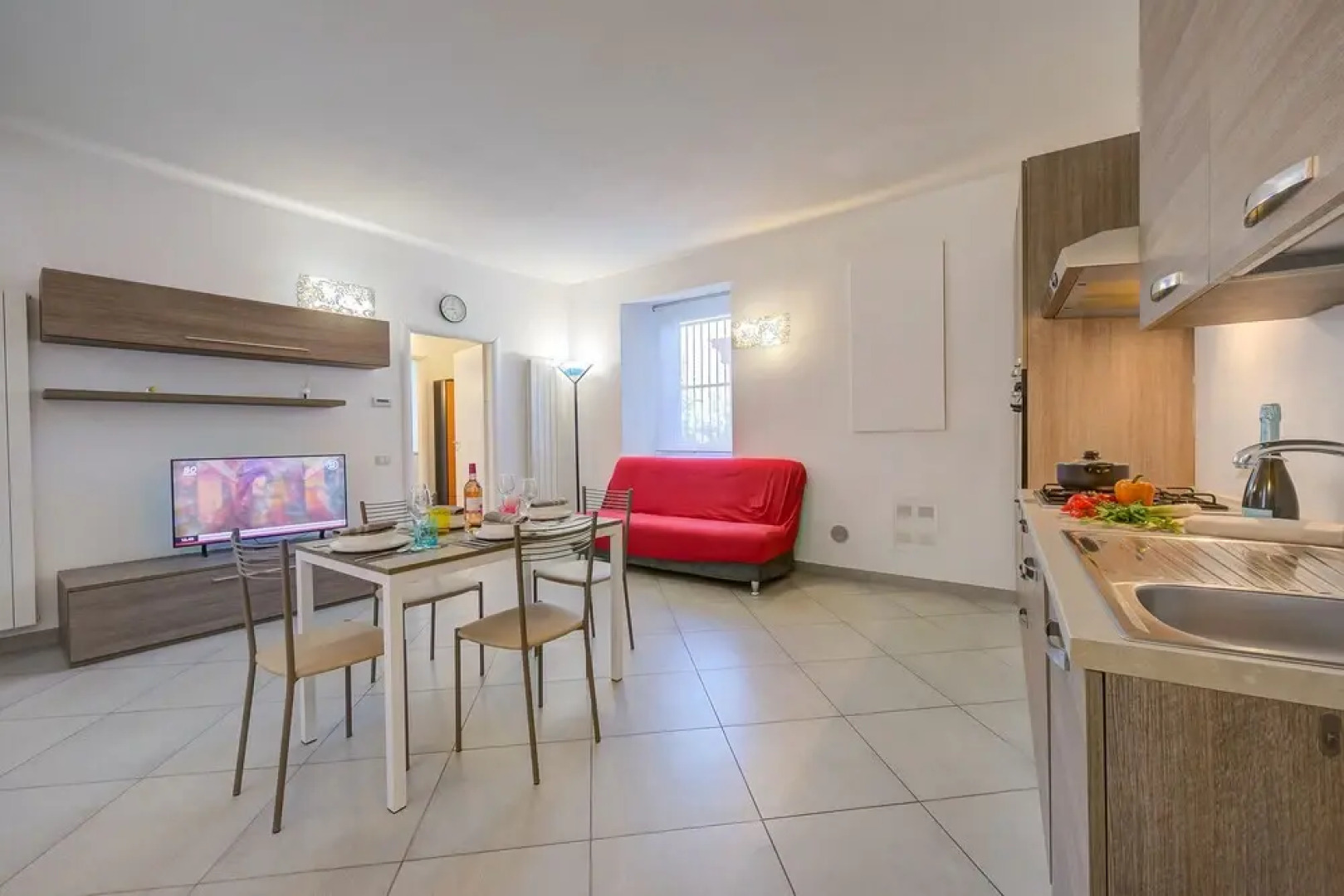 Casa Al Vicolo Di Ranco 50mt From Beach - Happy Rentals