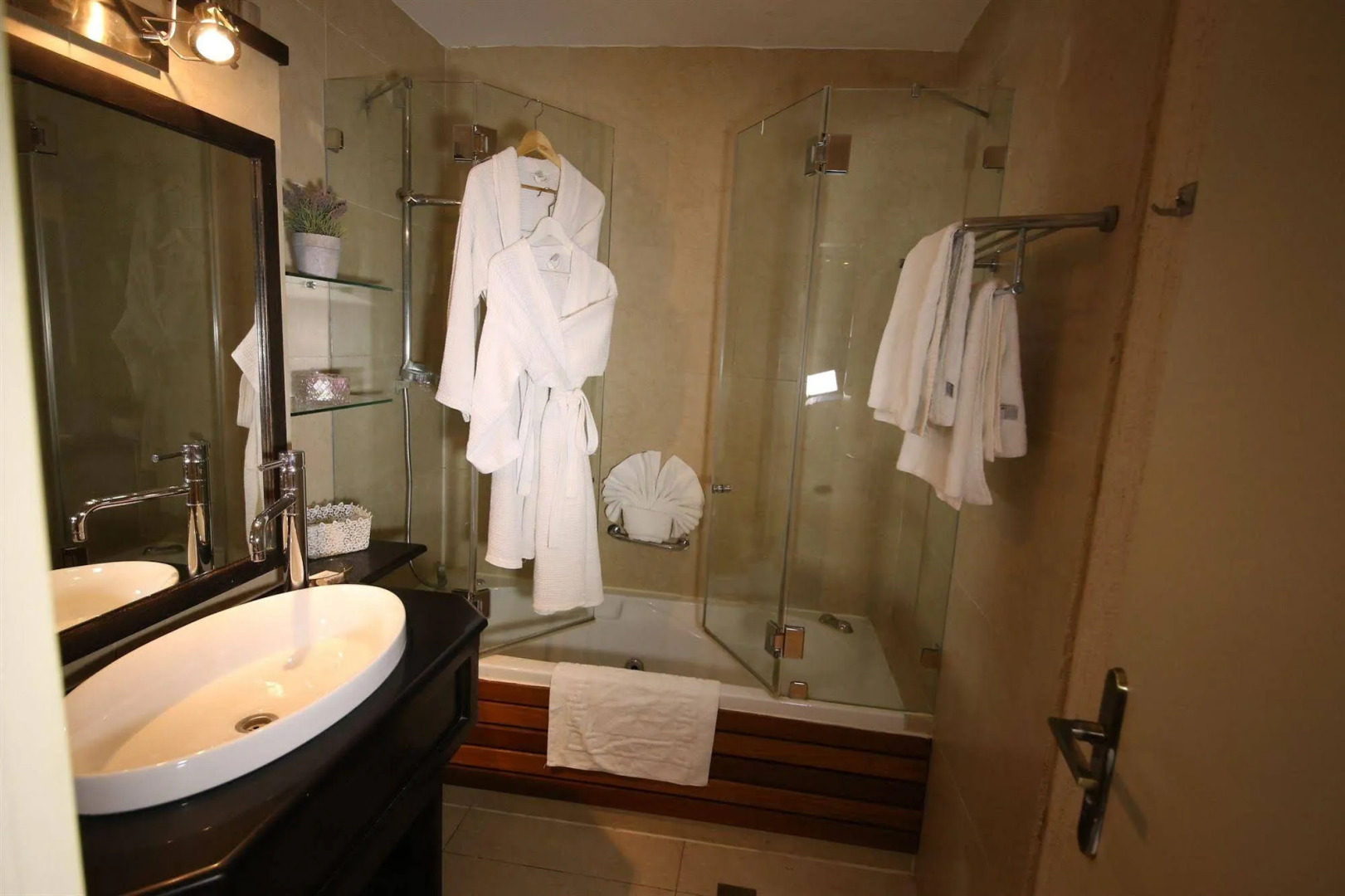 Villa Carmel Boutique Hotel