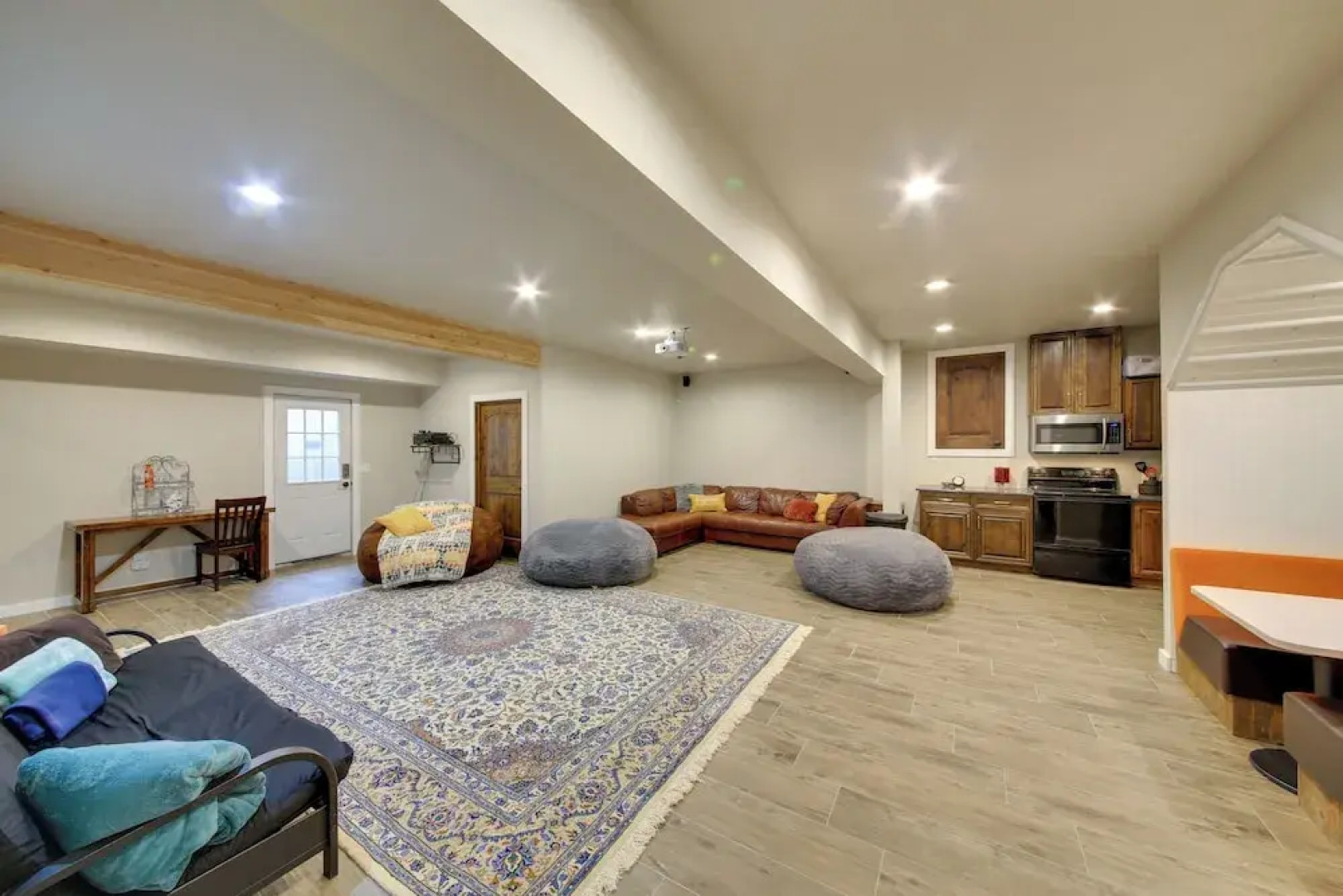 Expansive Group Lake House w/ Private Hot Tub!