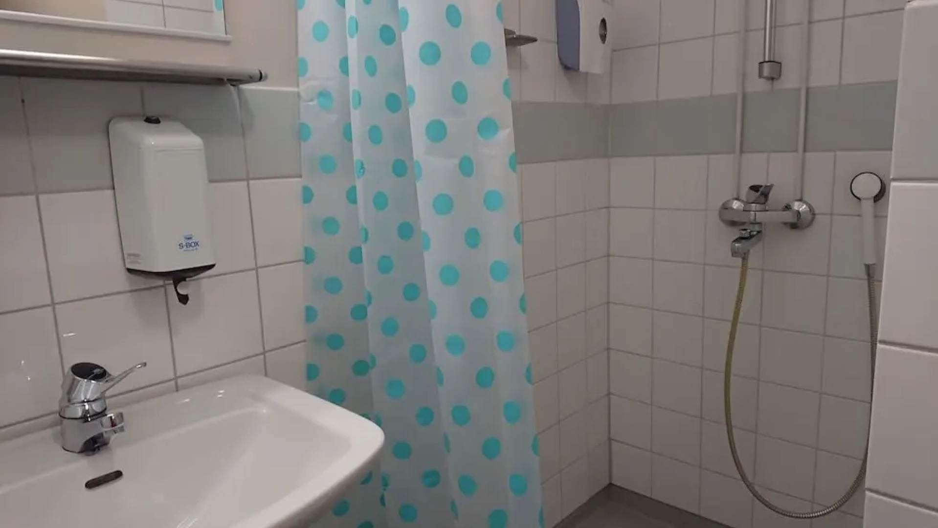 Lepaan Matkailun Kesähostelli