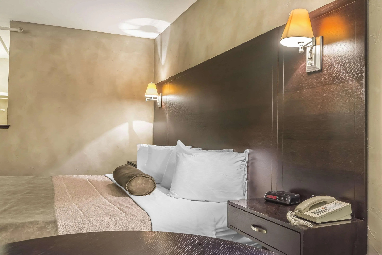 Quality Hotel & Conference Centre