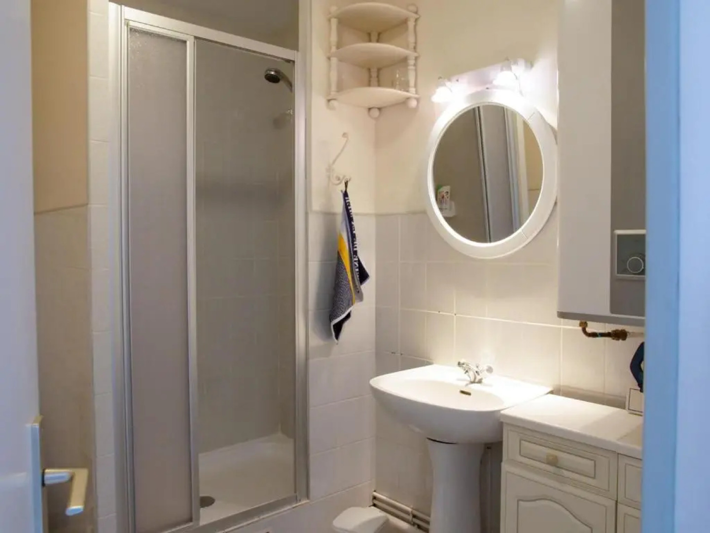 Face à la mer : appartement lumineux