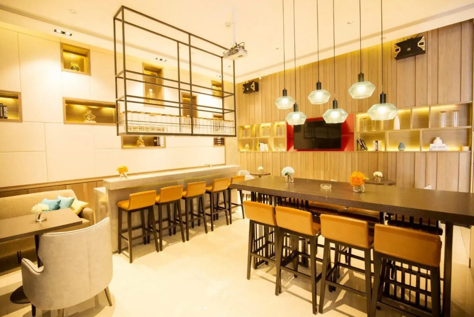 Echarm Hotel Qingyuan Stadium Branch