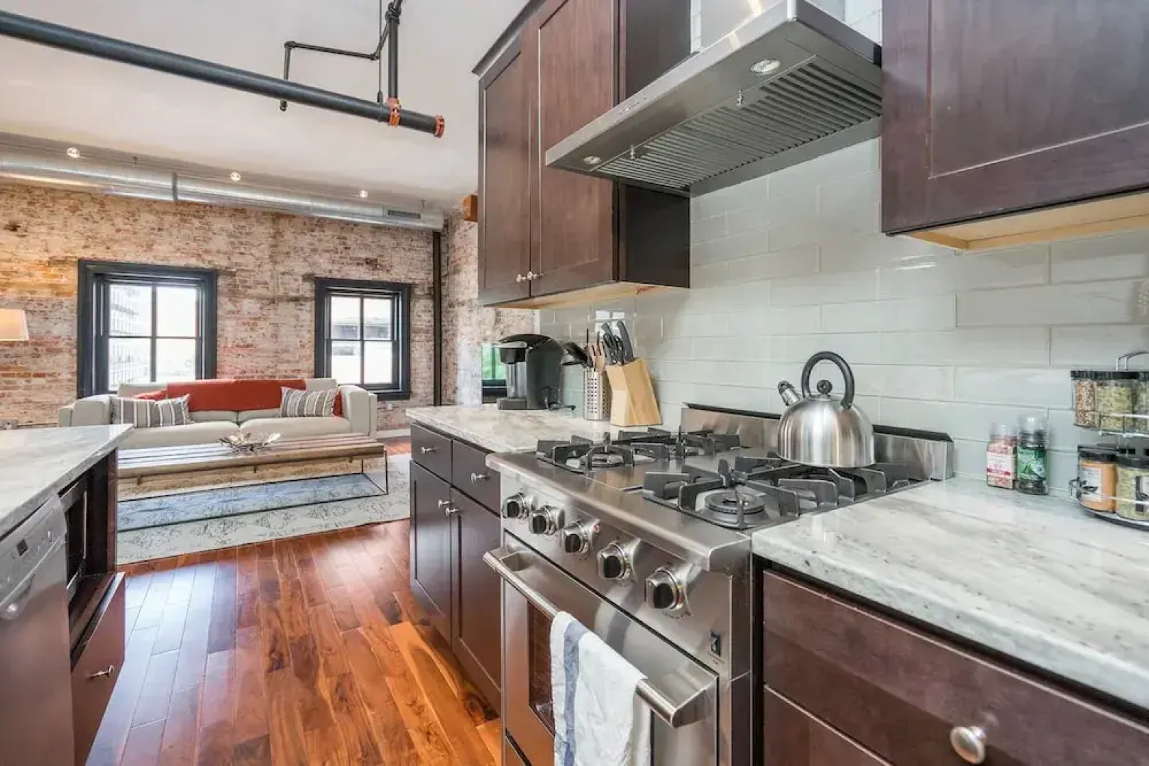 PRISTINE 3 BR Million-Dollar Loft