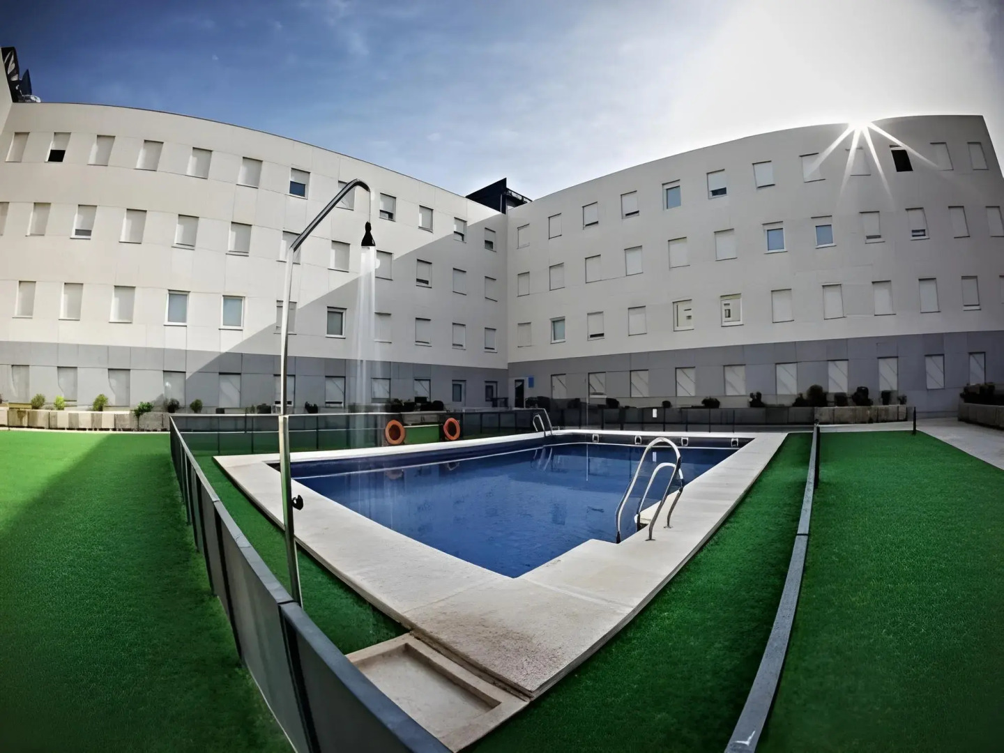 Apartamentos Vértice Sevilla Aljarafe