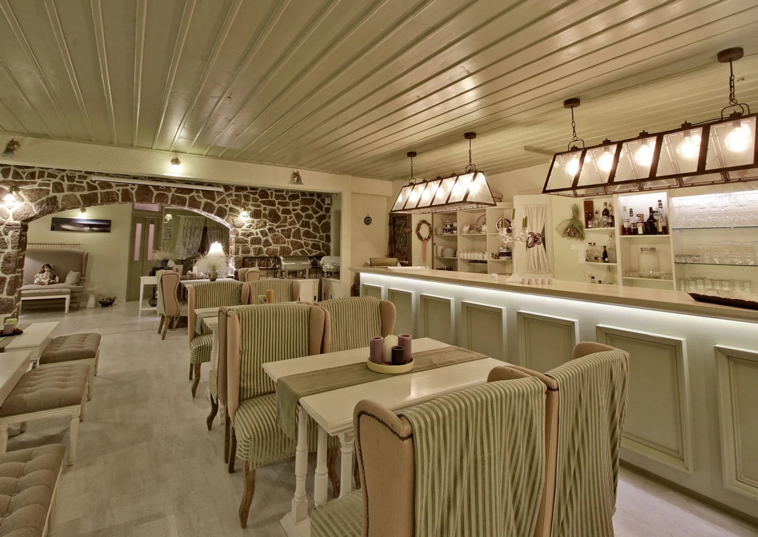 Boutique Hotel Skamnos