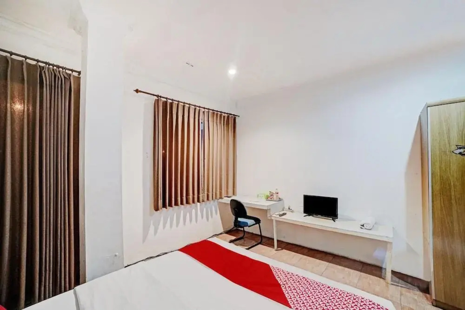 Scala Inn by OYO Rooms