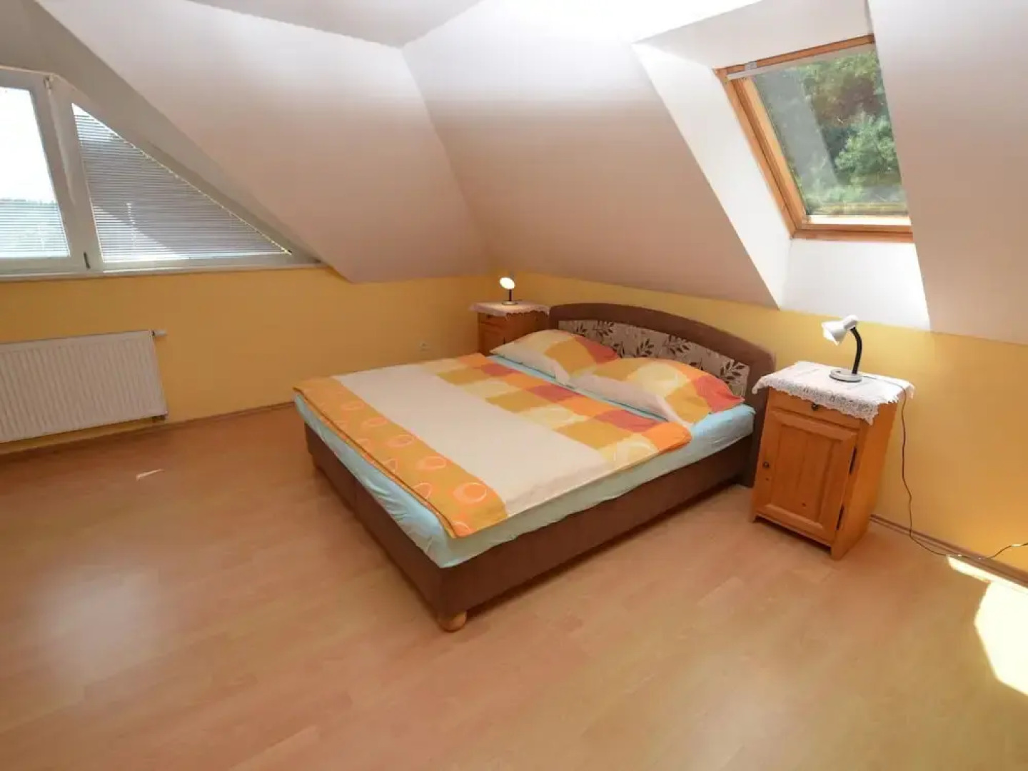 Comfortable Detached House With Large Garden