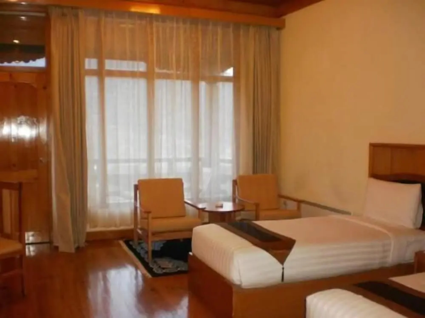 Tenzinling Resort