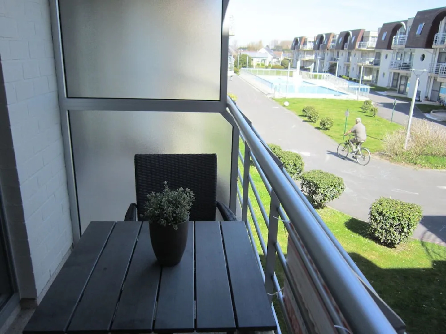 Luxurious Apartment in Bredene With Swimming Pool