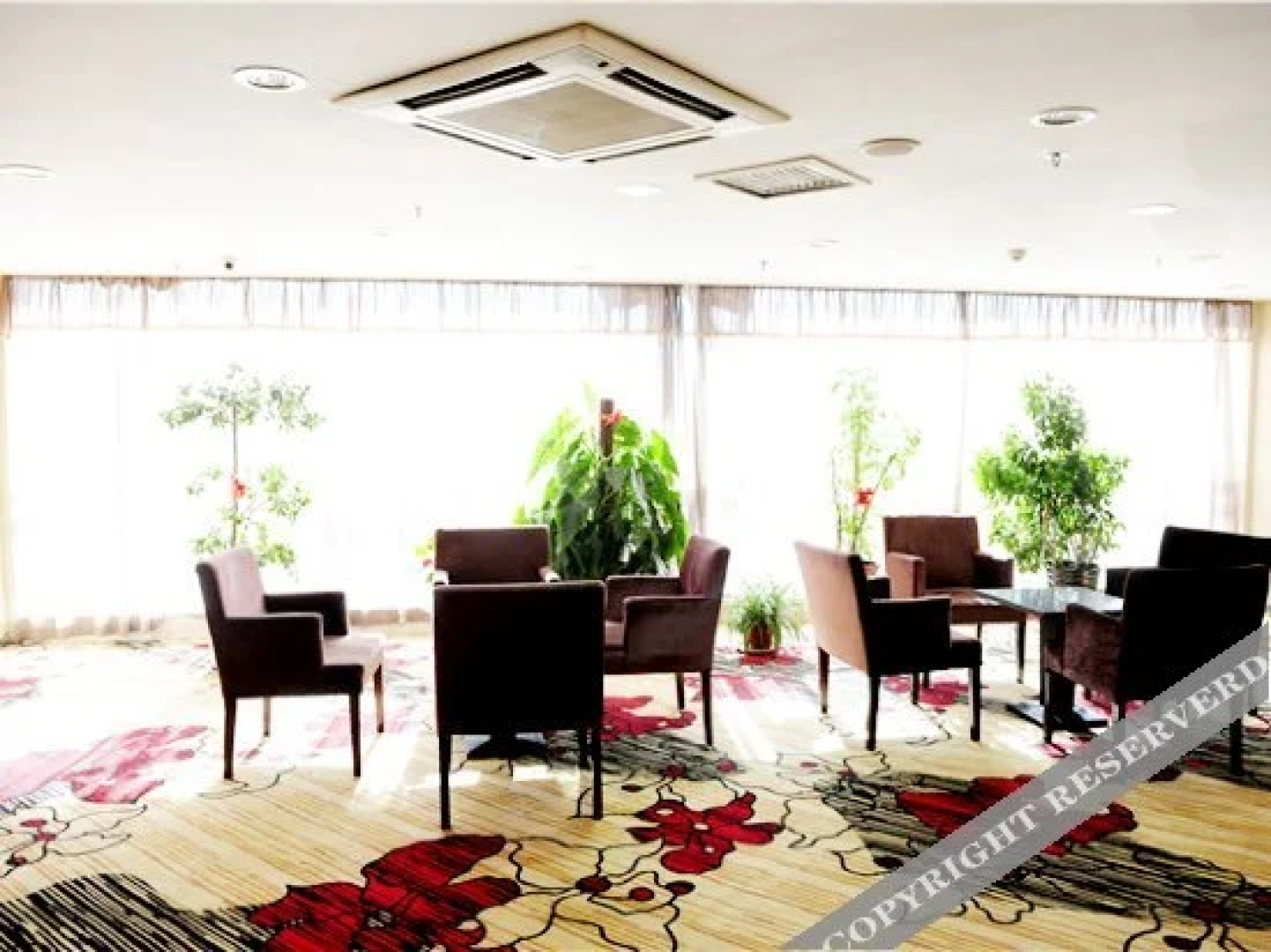 Shizuishan Ransheng Business Hotel (Guangming Middle School)