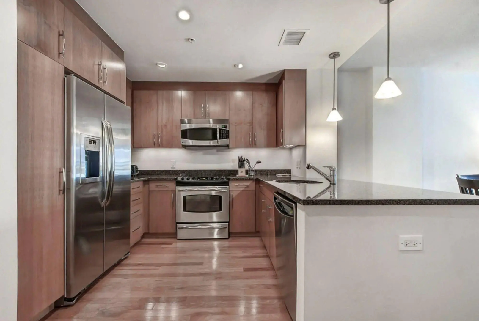 Global Luxury Suites at The Convention Center