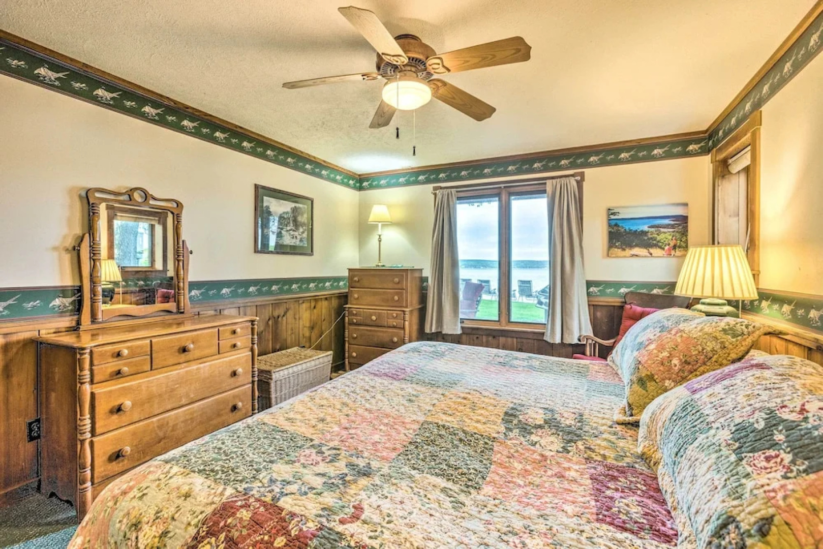 Lakefront Glen Arbor Condo w/ Boat Dock Access!