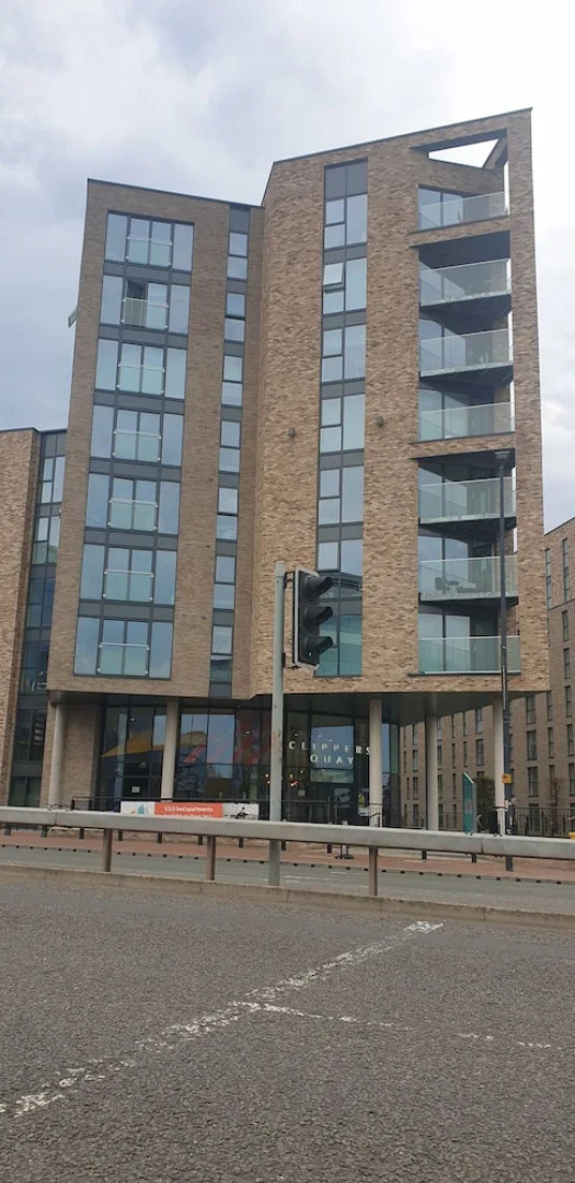 Quay Apartments Exchange Quay Salford Quays
