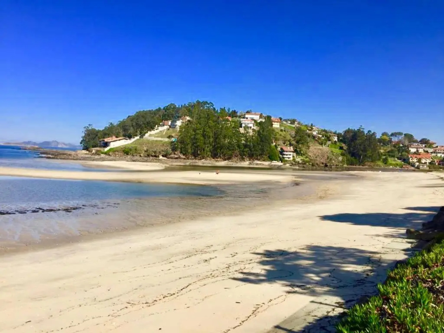 Camping Bayona Playa