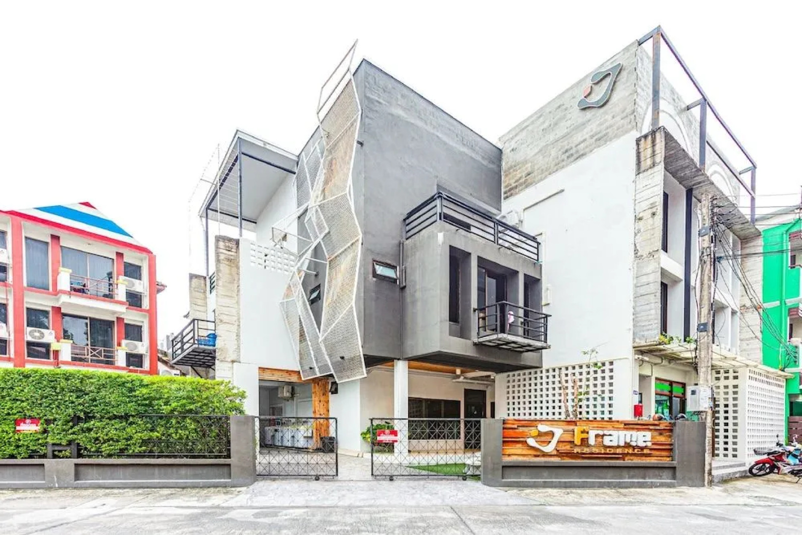 Oyo 435 Frame Residence