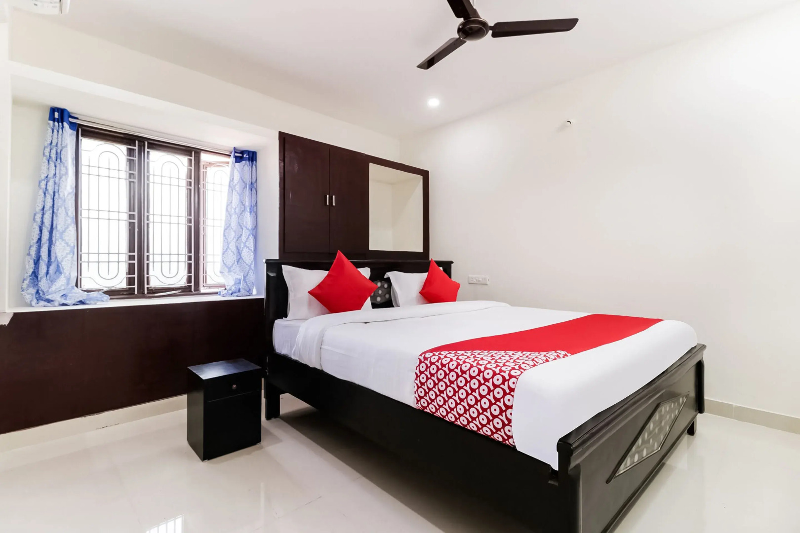 OYO 46726 Victory Grand