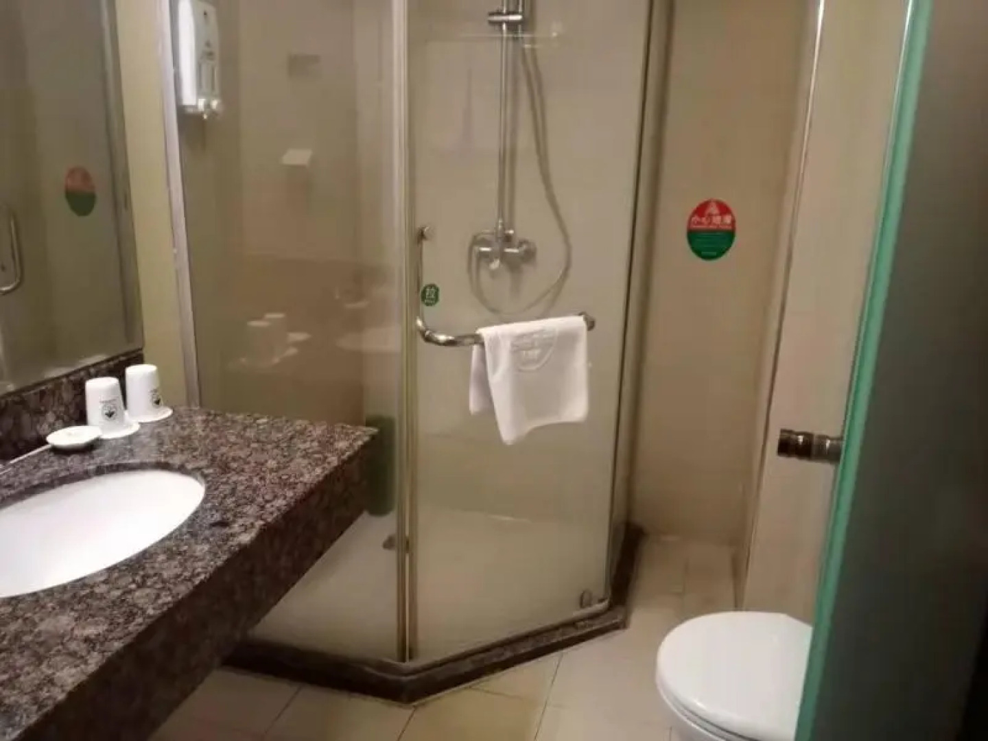 GreenTree Inn Xinyu Shenglibei Road Pedestrian Street Express Hotel