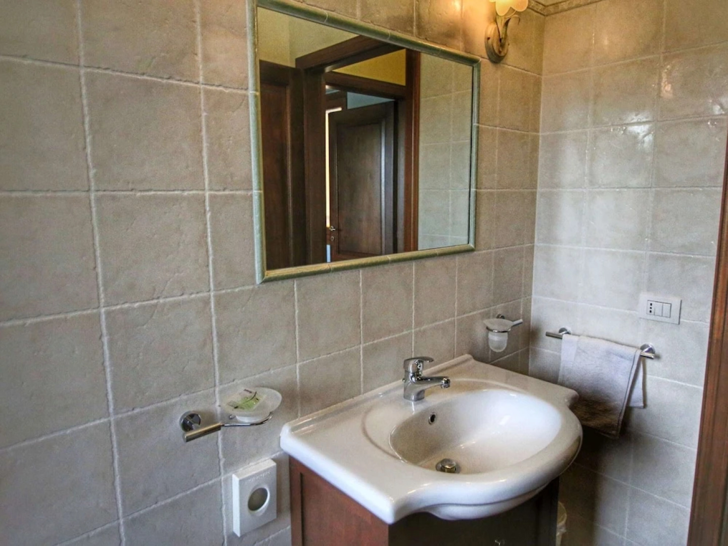 Pet-friendly Cottage With Pool