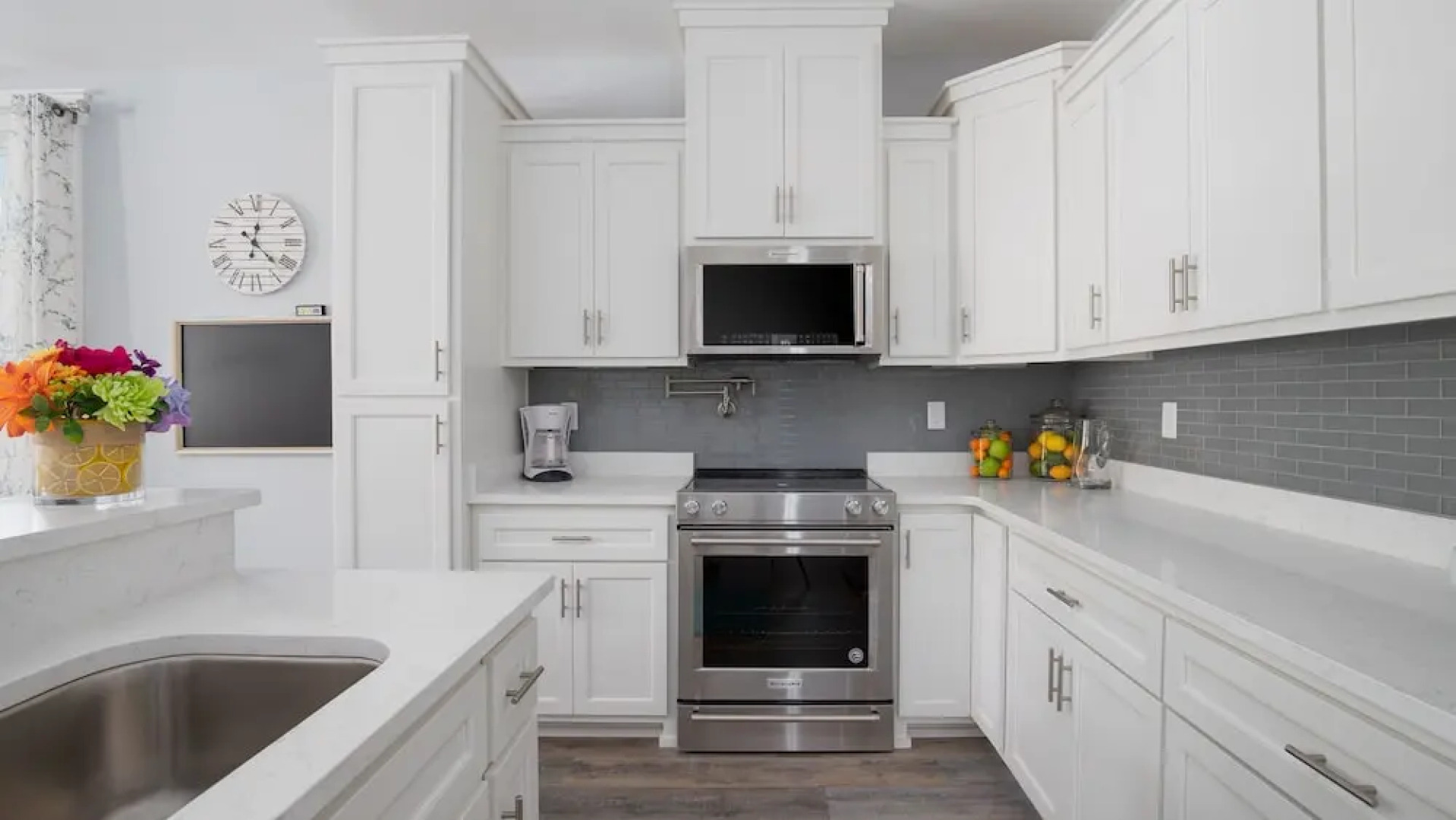 525 Lyndell Ln - Pier Relaxation II