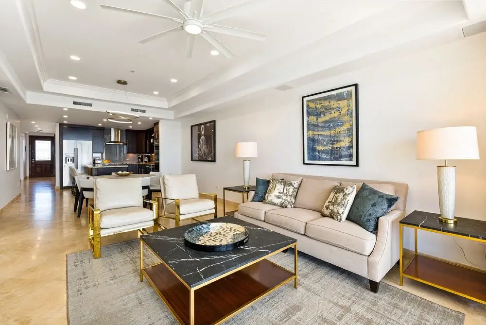 Club Se7en at The Beachcomber