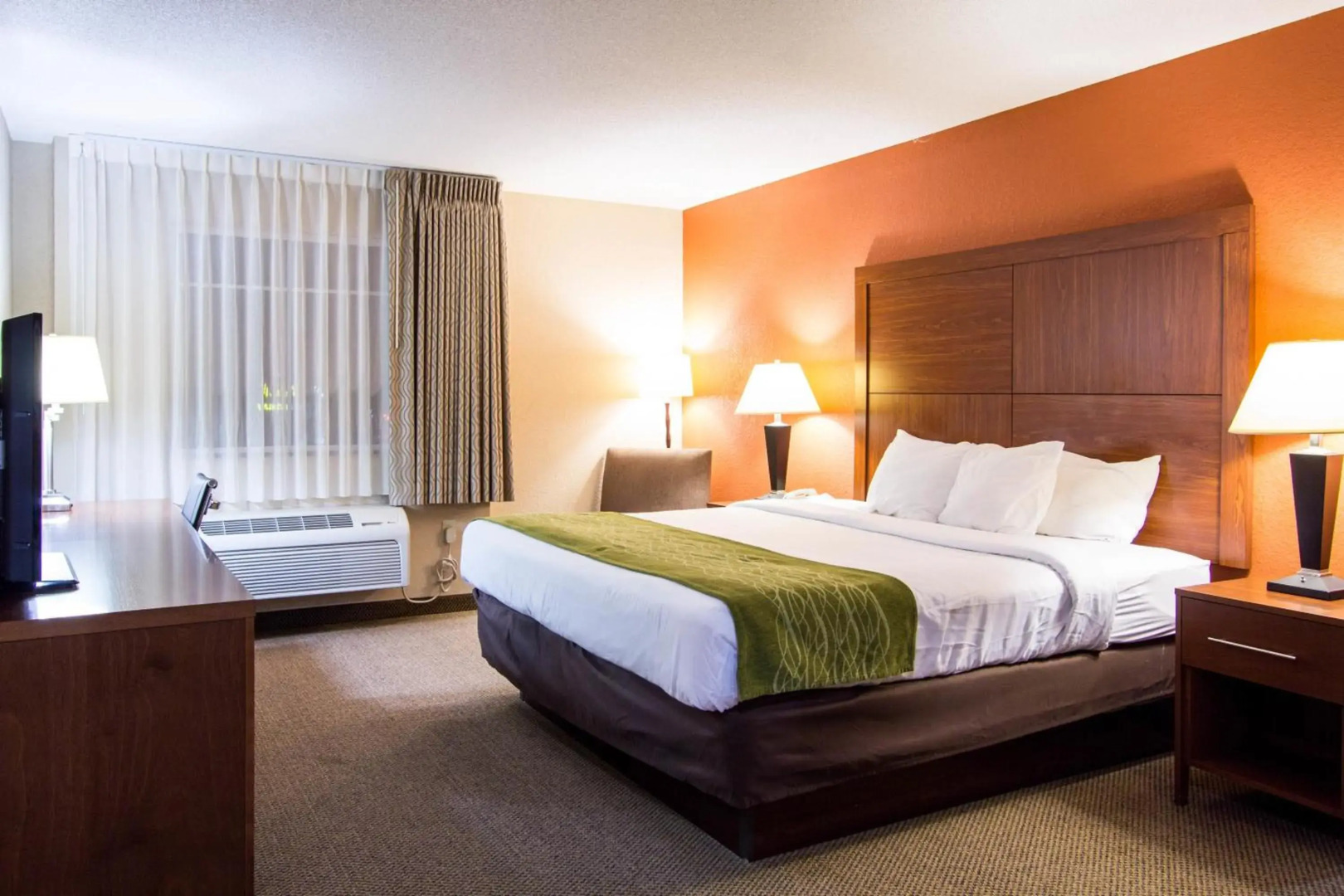 Comfort Inn & Suites Charleston Airport Convention Center