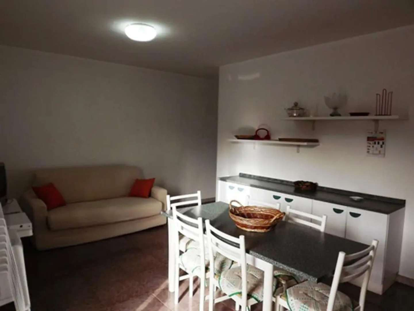 Villetta Indipendente Con Posto Auto