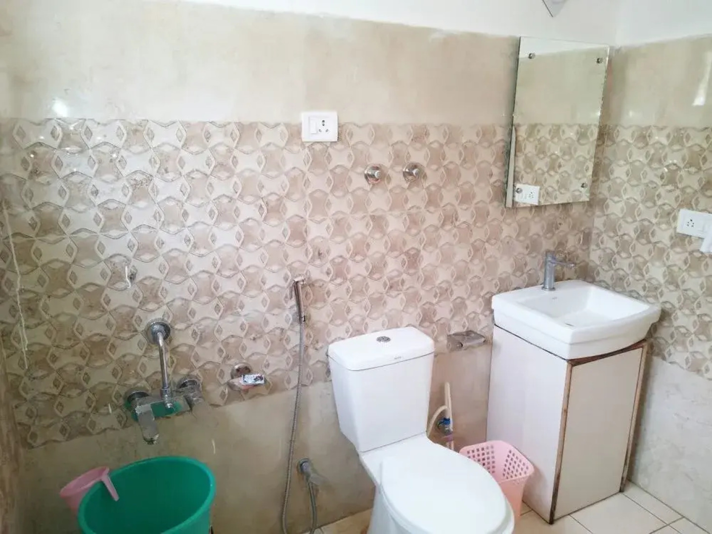 Hotel Khakshal Chubi