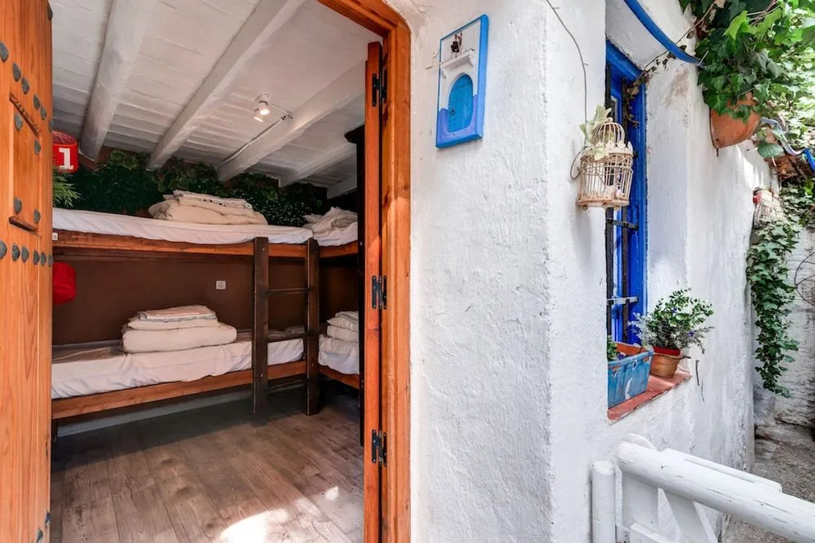 Makuto Guesthouse Hostel