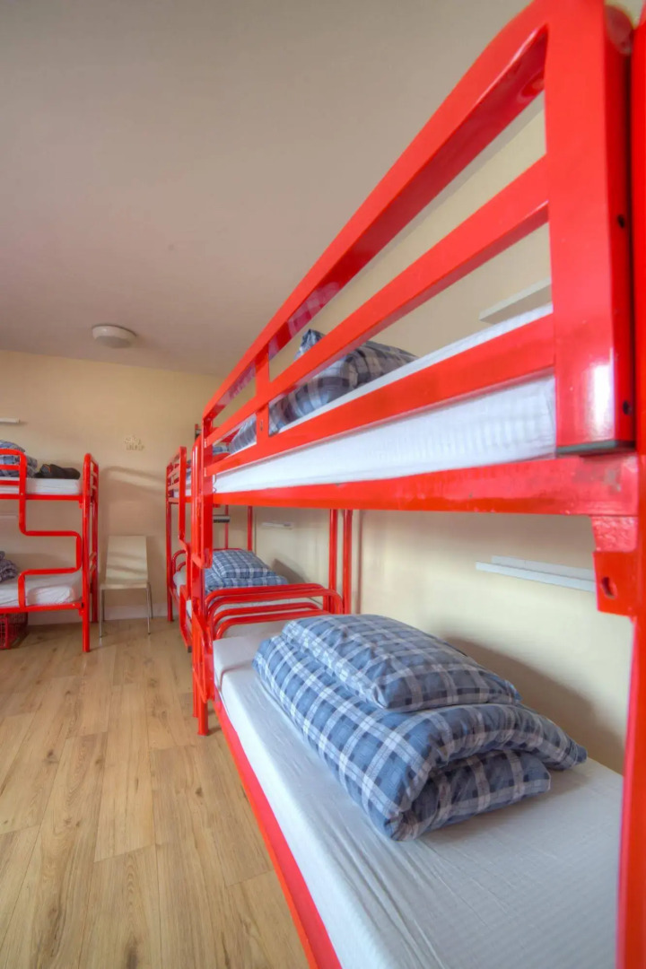 Snoozles Tourist Hostel