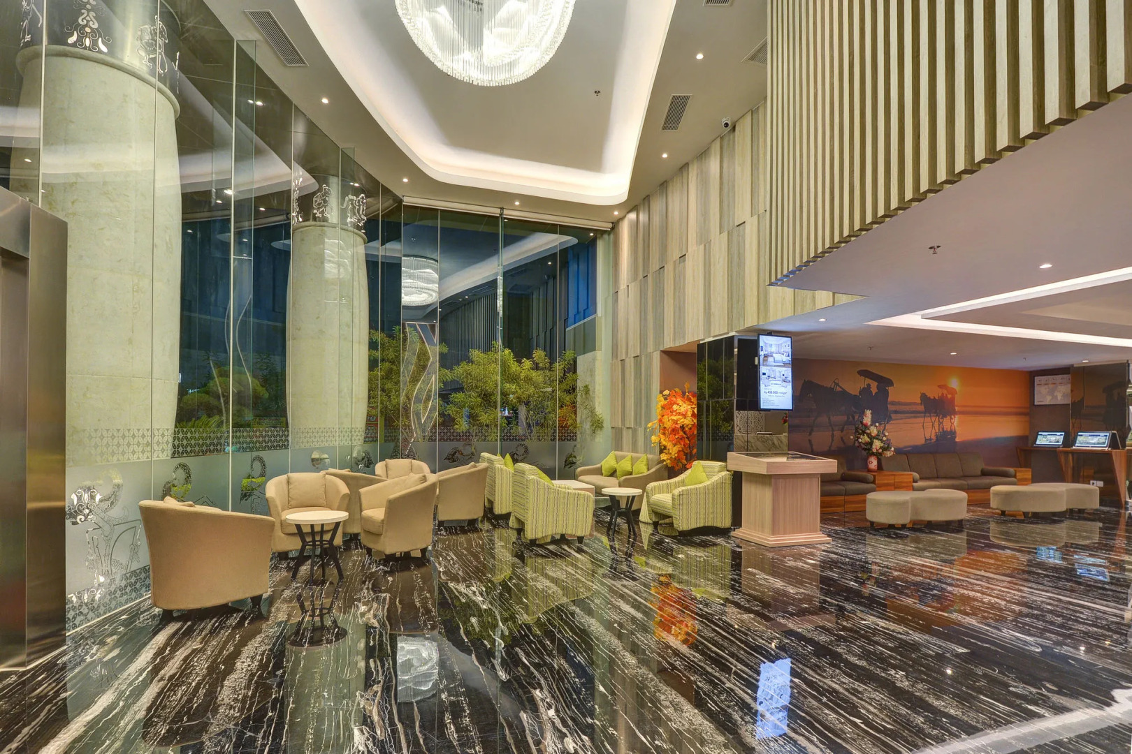 Platinum Adisucipto Hotel & Conference