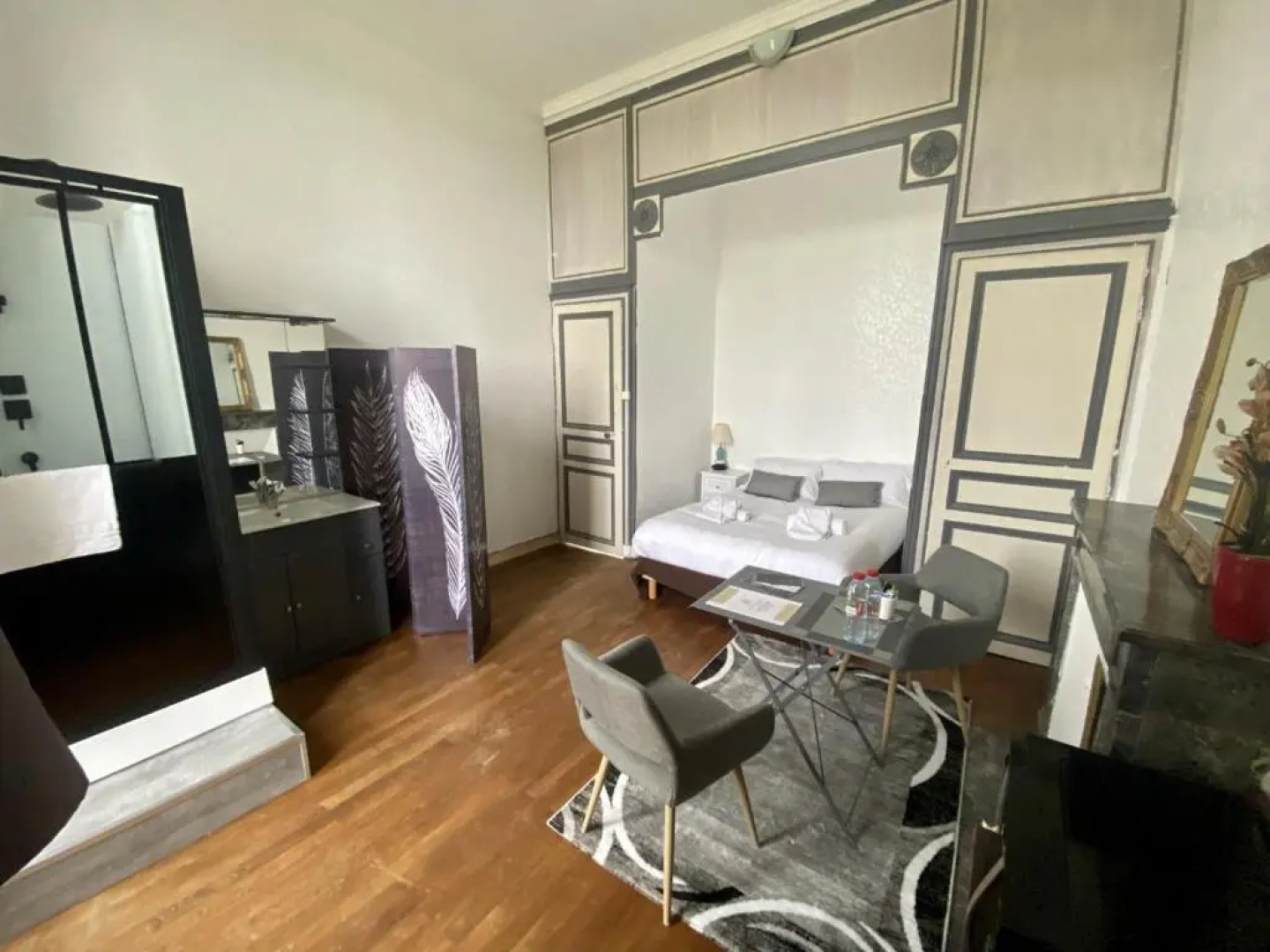 Hôtel Particulier CHÂTEAU DES MARAIS Proximité et vue sur le Lac de Grand lieu