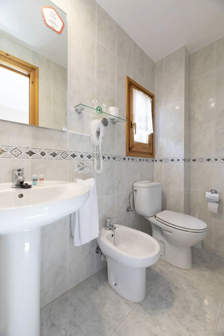 Hostal Montserrat