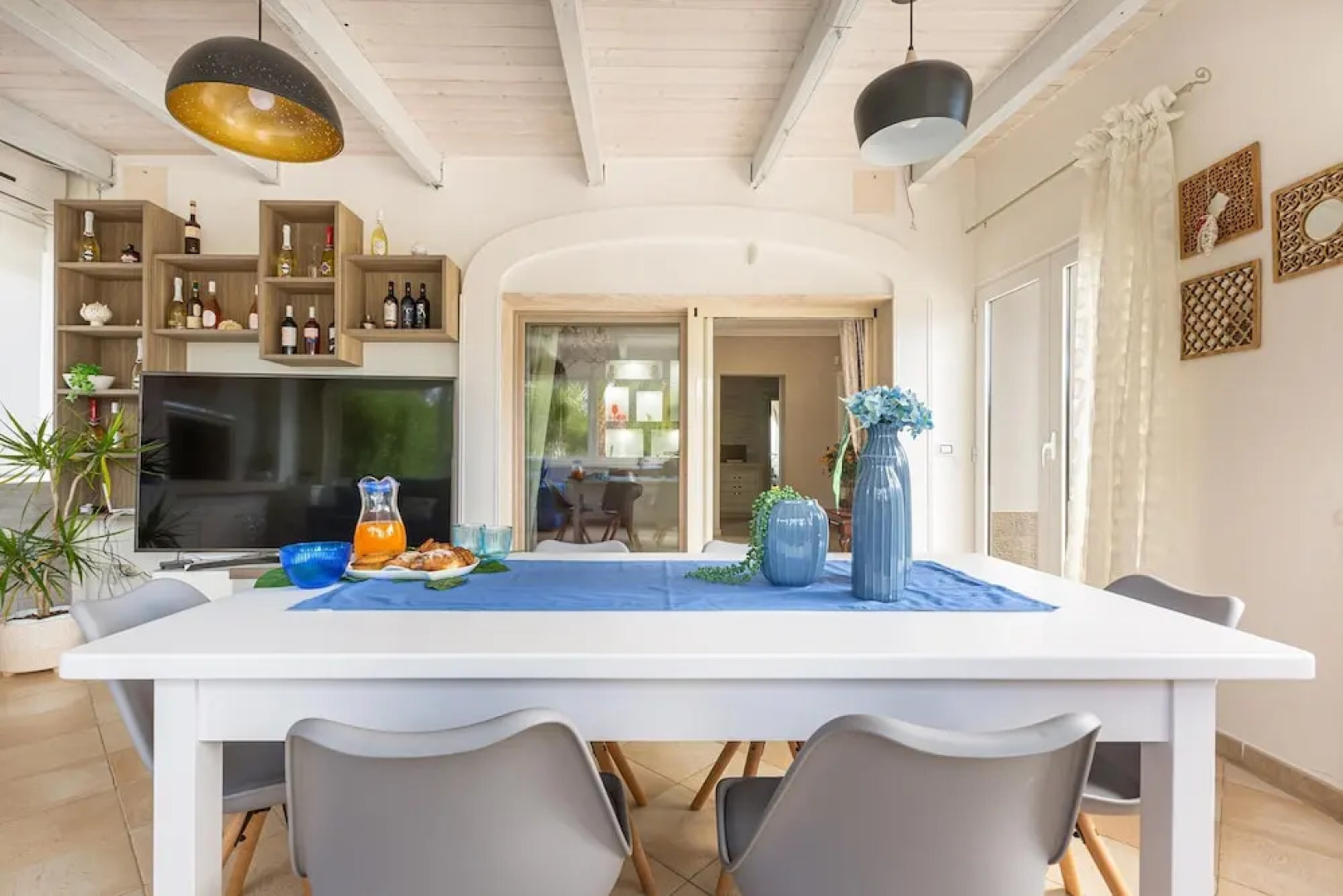 3220 Villa Smeralda by Barbarhouse