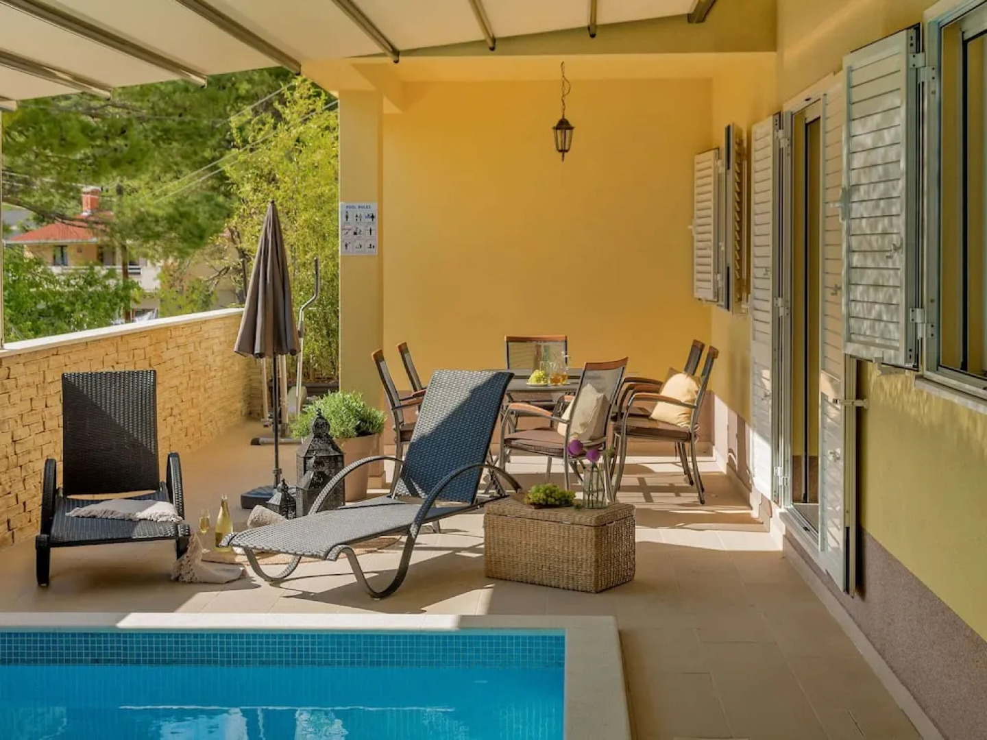 Luxury Villa Lelu With Heated Saltwater Pool, Parking, High Speed Internet, Bbq, el. car Charge T2