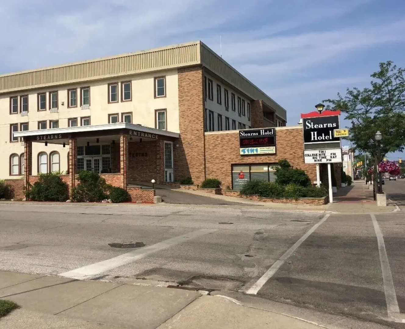 Stearns Hotel