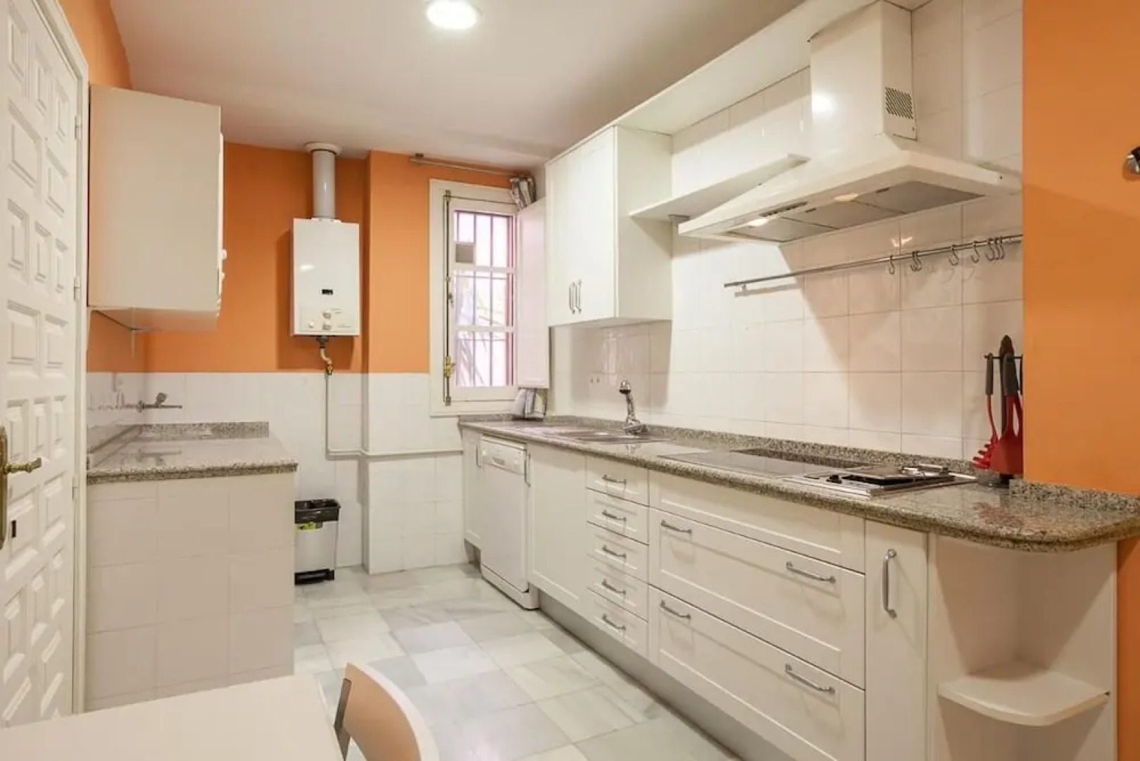 Bonito Piso Junto al Rio