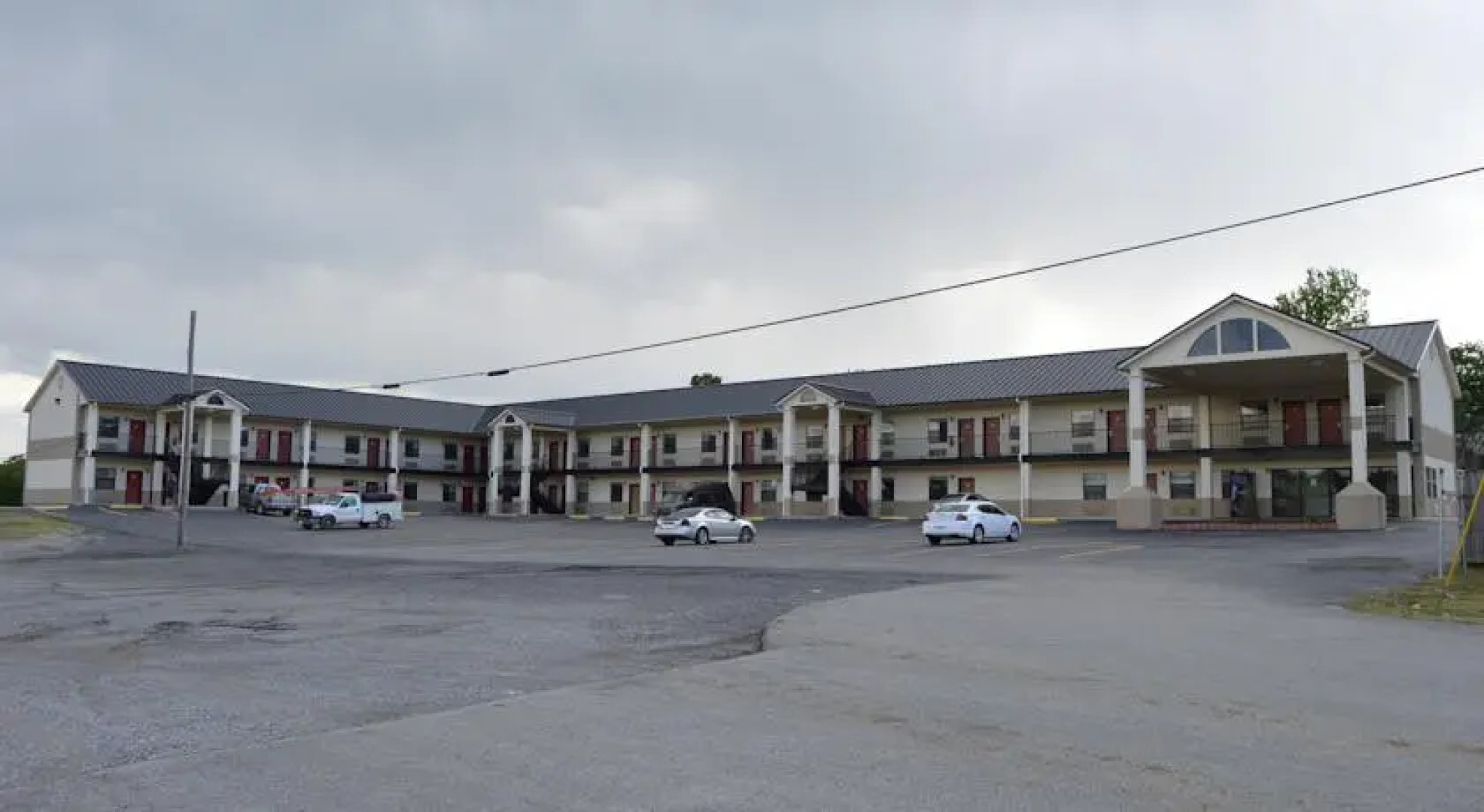 Hiway Inn Express of Kiowa